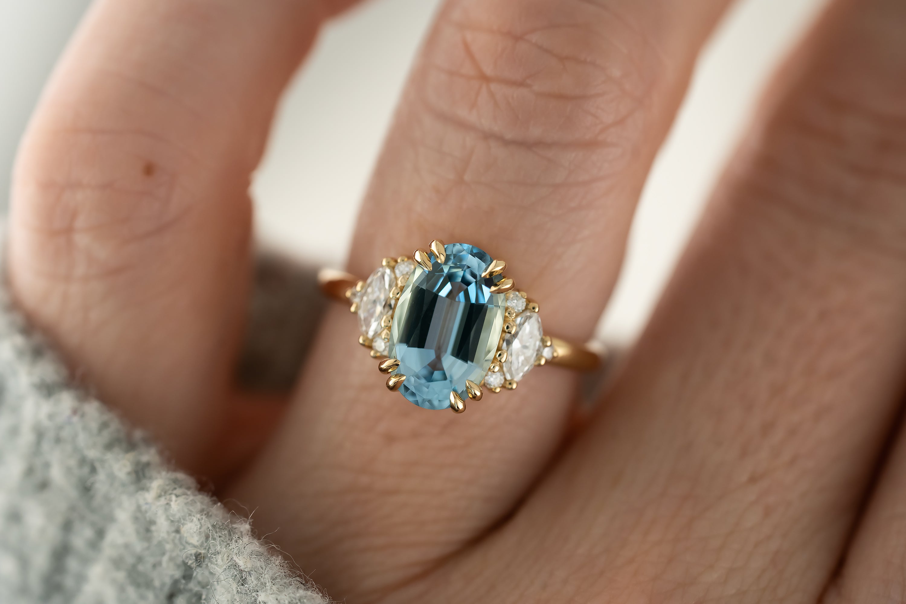 The Maren Ring | 2.14 CT Oval Aquamarine - Lavender Creek Gems 