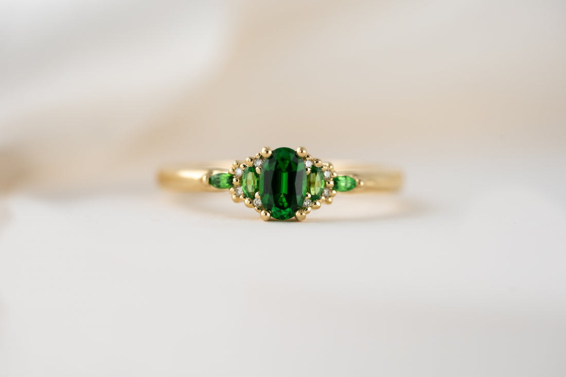 The Mini Maeve Ring | Tsavorite Garnet