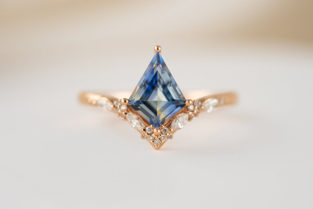 The Half Oracle Ring | 1.31 CT Kite Bicolor Blue Sapphire