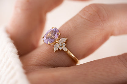 The Veraine Ring | 2.03 CT Oval Light Purple Sapphire - Lavender Creek Gems 