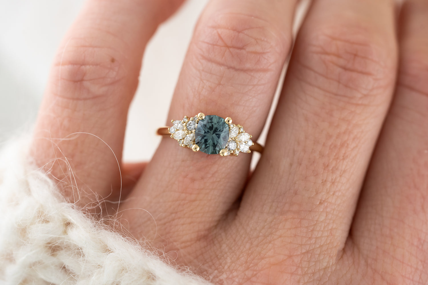 The Rosalie Ring | 1.66 CT Oval Blue Sapphire