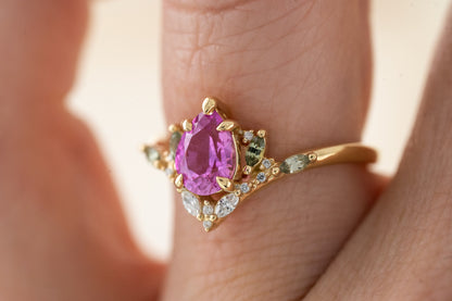 The Aurora Ring | 1.1 CT Pink Sapphire