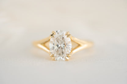 The Weaver Ring | 2 CT Oval Lab Diamond - Lavender Creek Gems 