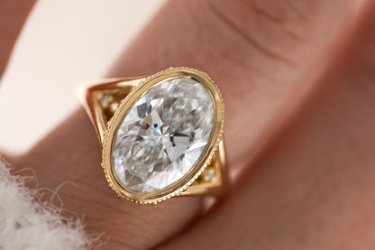 The Sitara Ring | 5 CT Oval Diamond