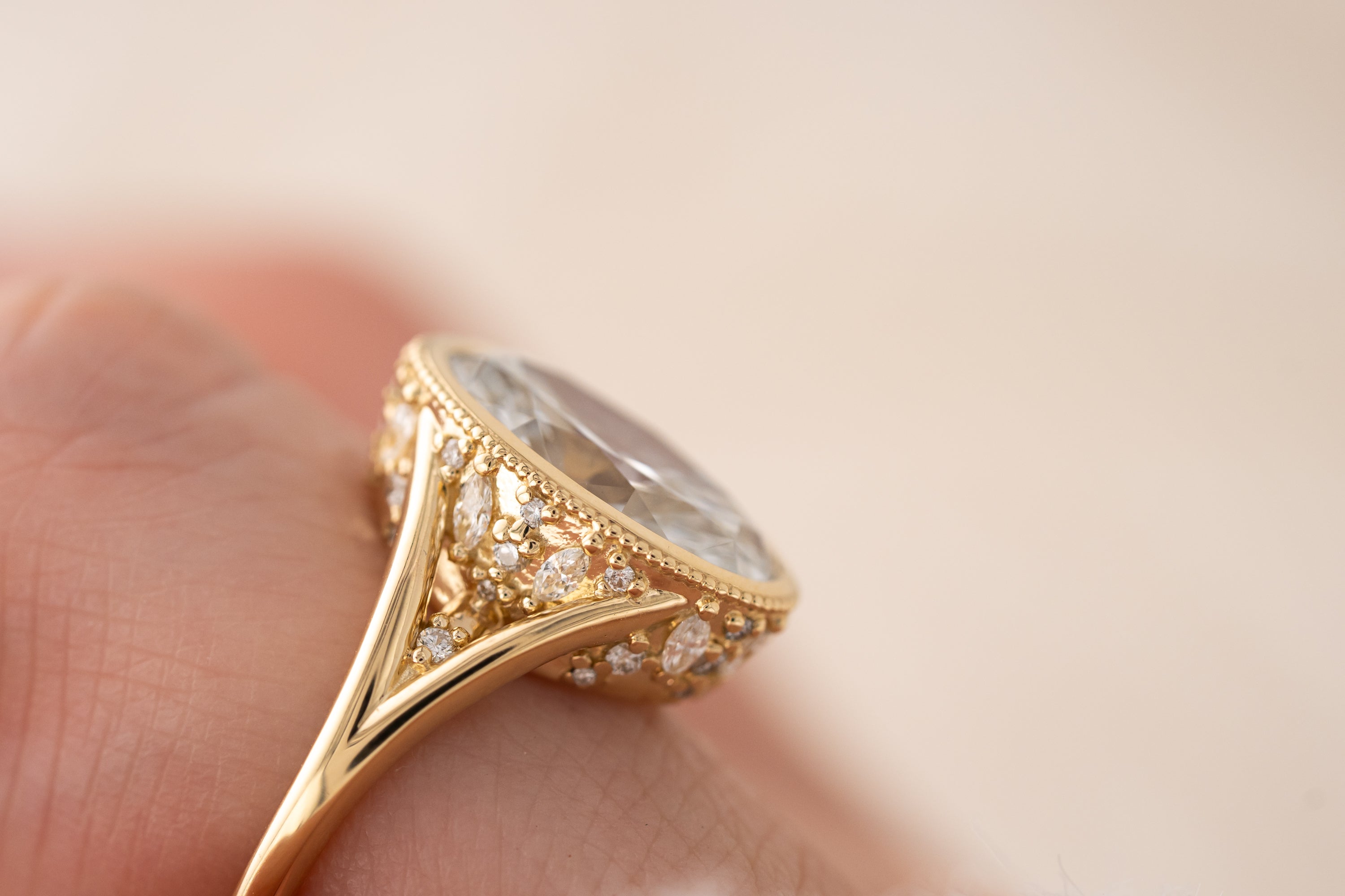 The Sitara Ring | 5 CT Oval Diamond