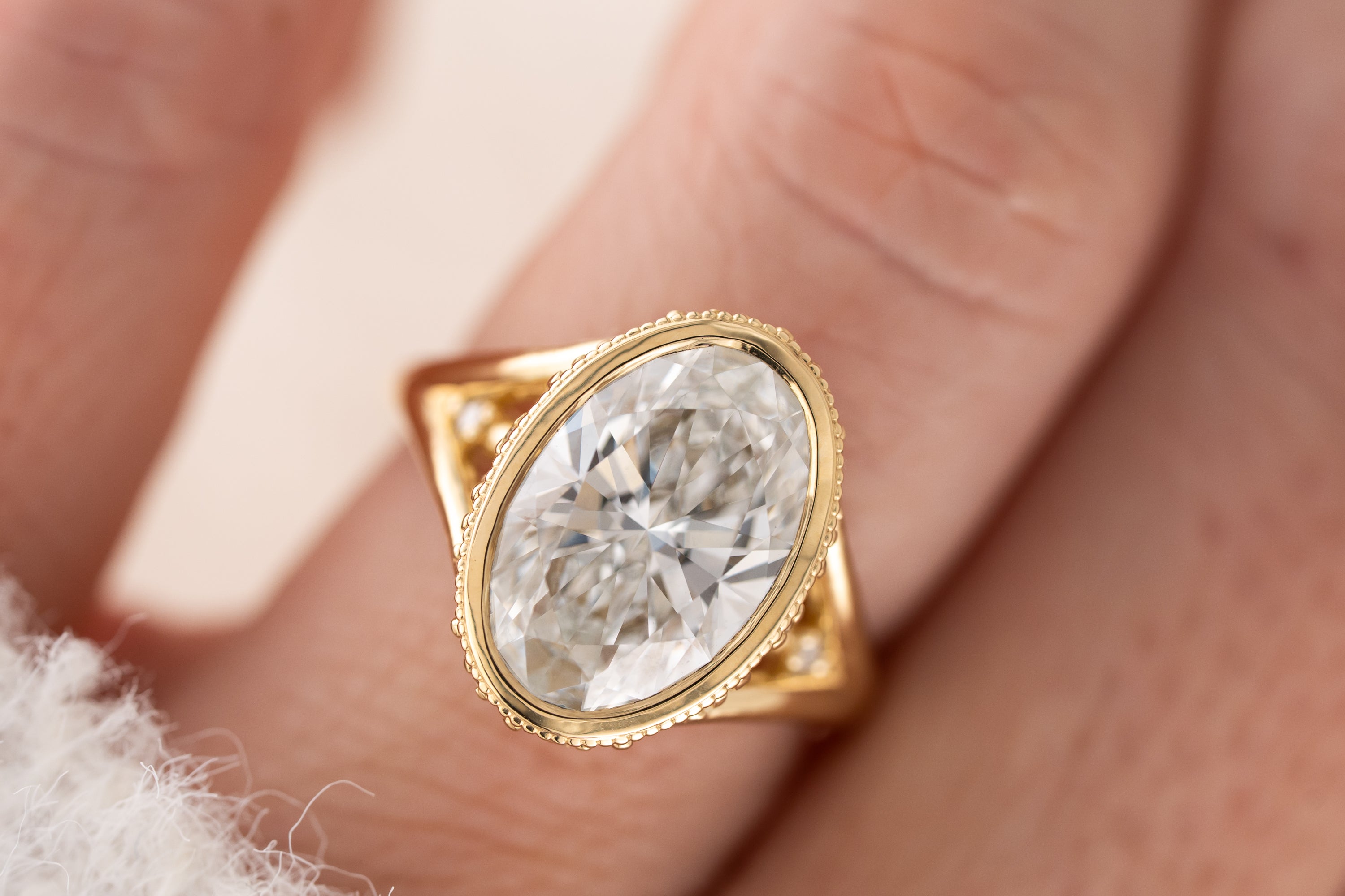 The Sitara Ring | 5 CT Oval Diamond