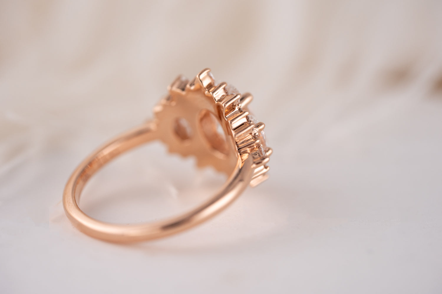 The Marial Ring | Oval Diamond