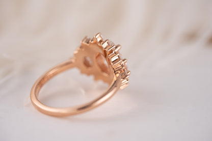 The Marial Ring | Oval Diamond