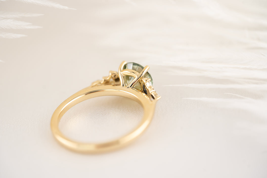The Maeve Ring - 1.54 CT Round Green Lab Diamond
