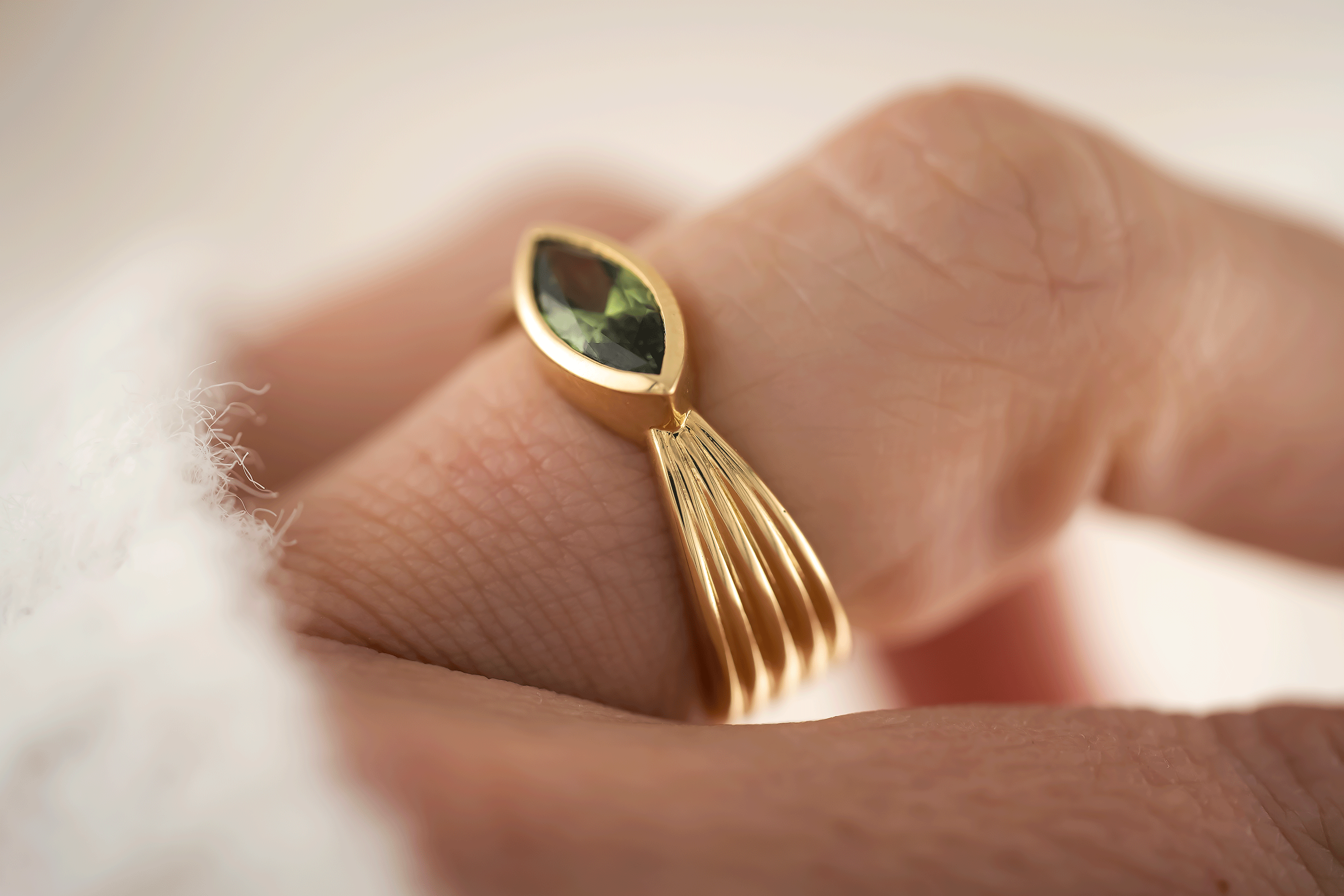 The Veil Ring | 1.04 CT Green Marquise Sapphire - Lavender Creek Gems 