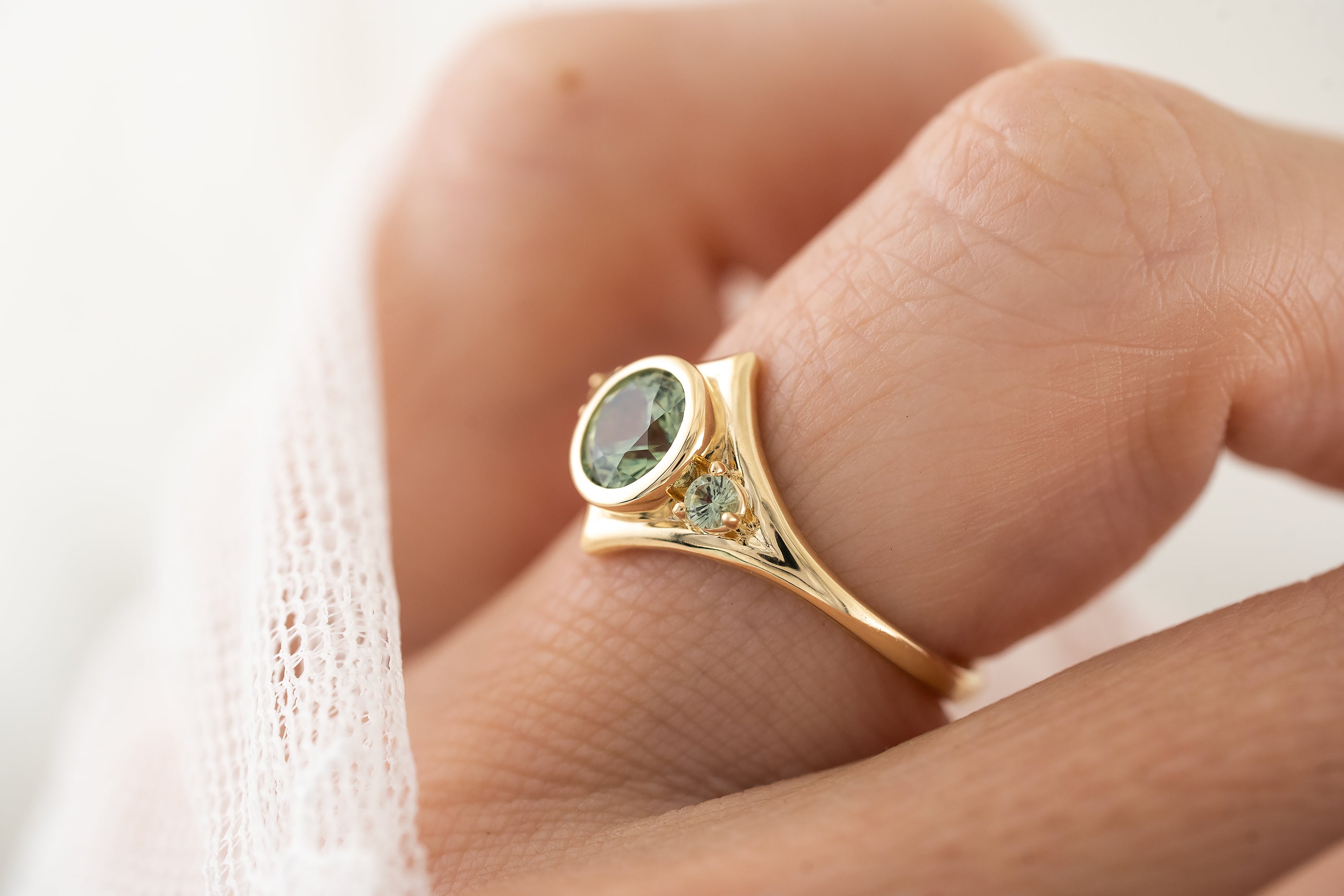 The Roxy Ring | Teal Montana Sapphire - Lavender Creek Gems 