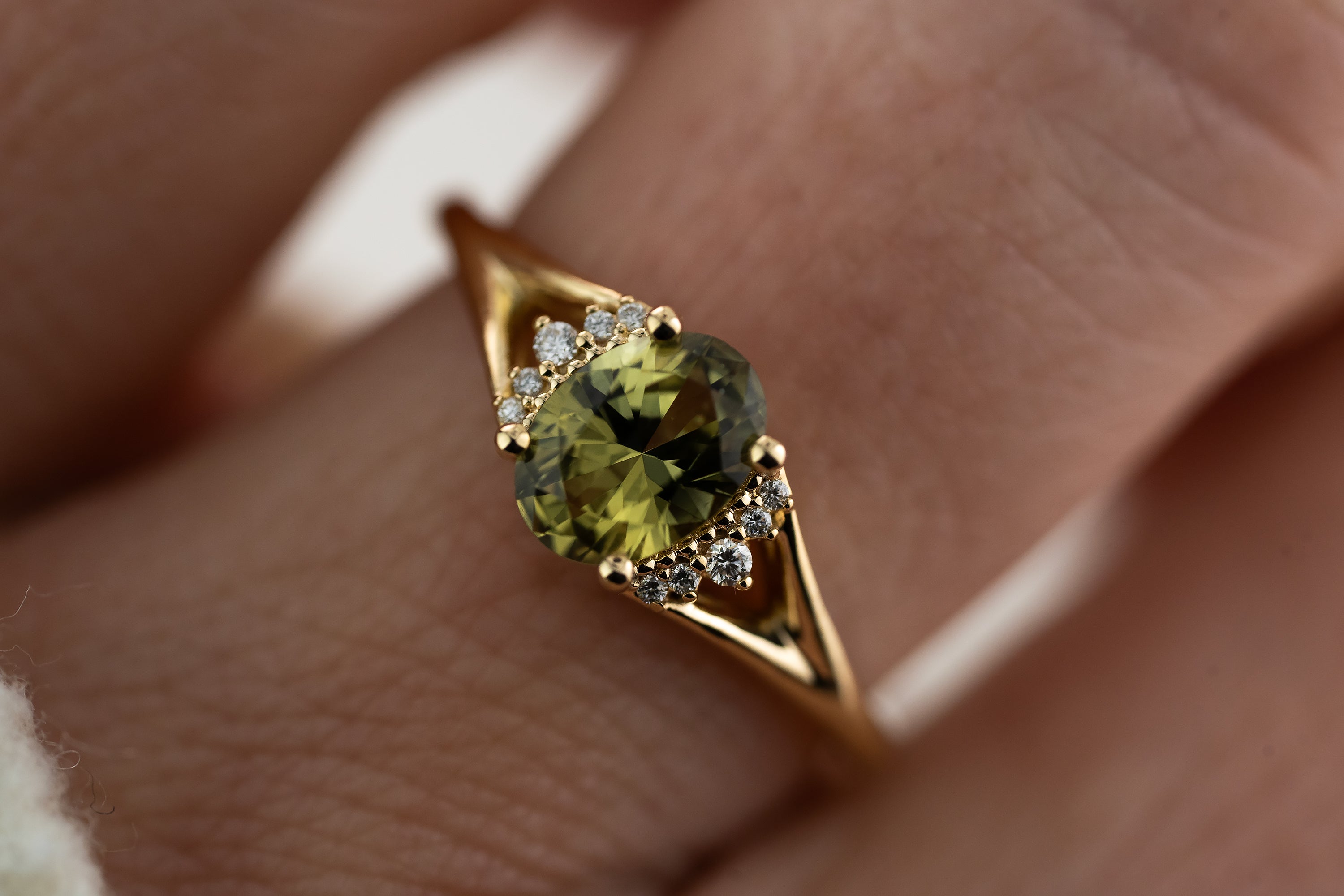The Serendipity Ring | 1.09 CT Oval Green Sapphire - Lavender Creek Gems 