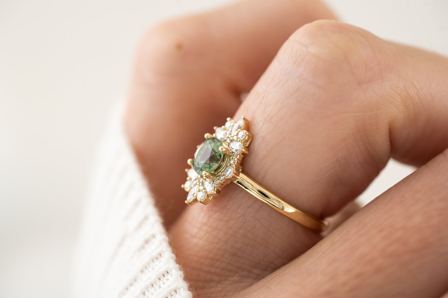 The Skye Ring | 0.78 CT Round Teal Montana Sapphire - Lavender Creek Gems 