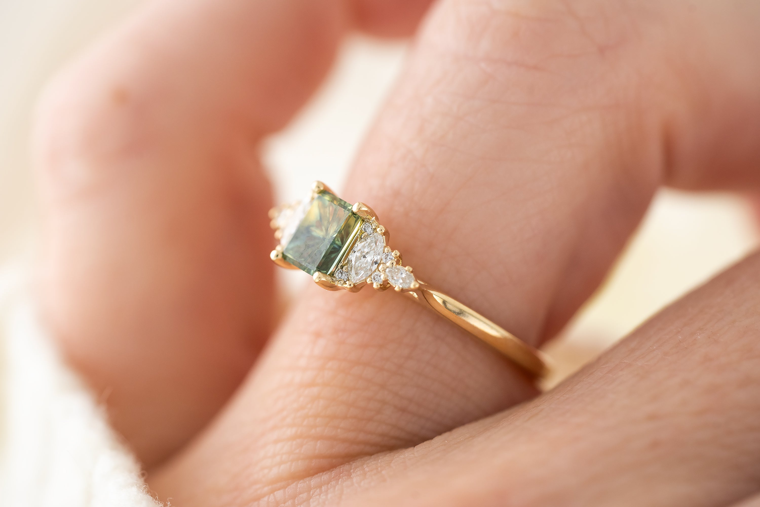 The Maeve Ring | 0.82 CT Rectangular Starbrite™ Australian Parti Sapphire - Lavender Creek Gems 
