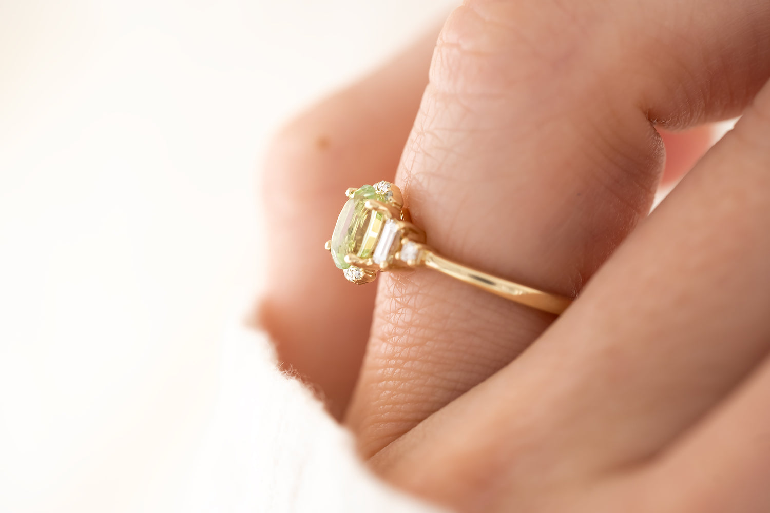 The Sura Ring - 1 CT Oval Mint Green Tourmaline - Lavender Creek Gems 