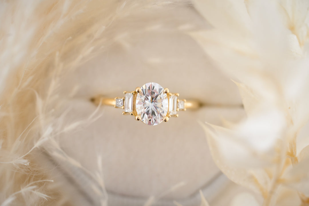 The Mira 1.5 CT Oval Cut Moissanite Ring