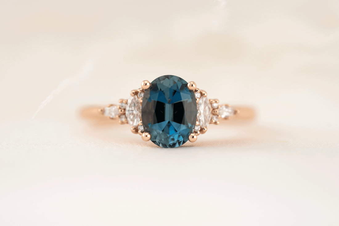 The Maeve Ring | 1.17 CT Oval Aquamarine
