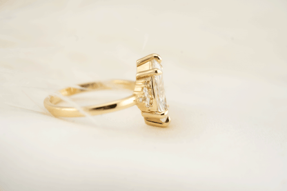 The Low Maren Ring | Marquise Diamond