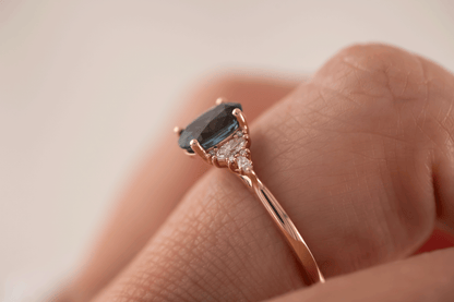 The Maeve Ring | 1.17 CT Oval Aquamarine