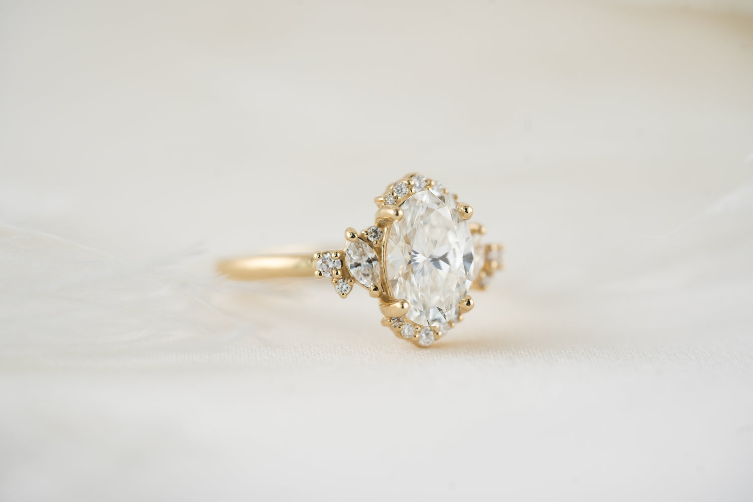 The Naevia Ring | Oval Diamond - Lavender Creek Gems 