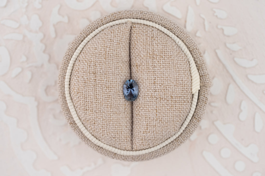 0.72 CT Oval Cut Navy Blue Sapphire - Lavender Creek Gems 