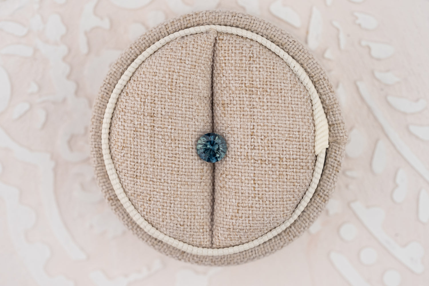 0.71 CT Round Cut Teal Blue Sapphire - Lavender Creek Gems 