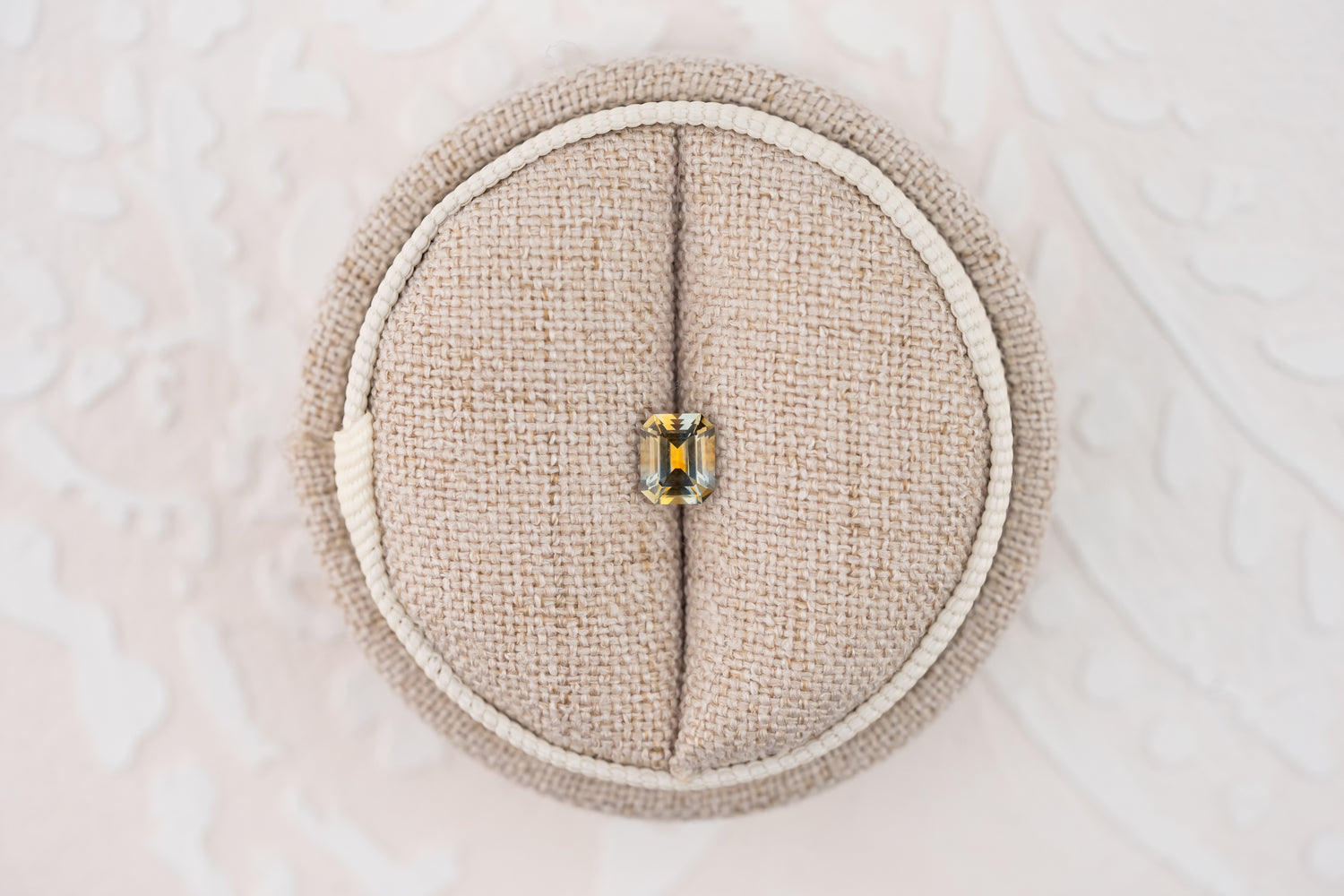 0.75 CT Emerald Cut Bicolor Montana Sapphire