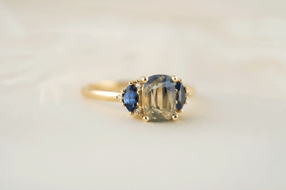 The Low Maren Ring | 1.81 CT Cushion Bi-color Sapphire