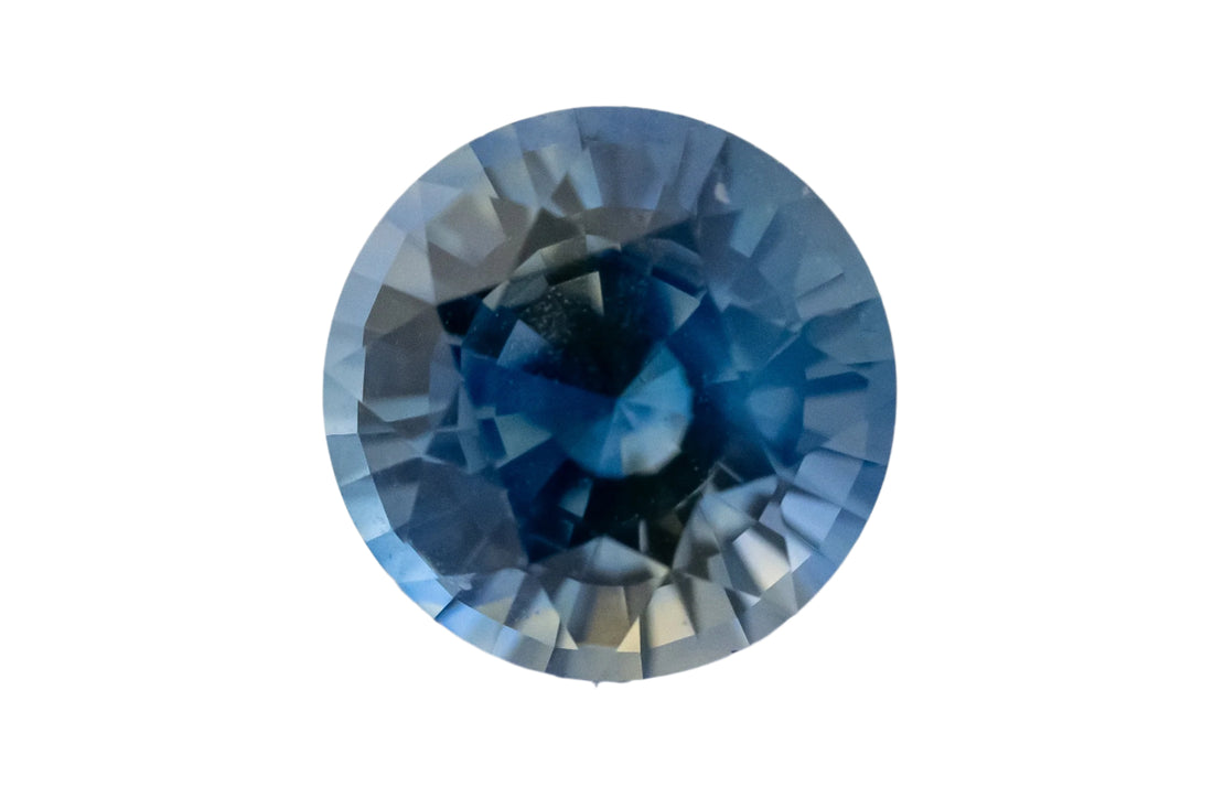 1.57 CT Round Cut Blue Bicolor Sapphire