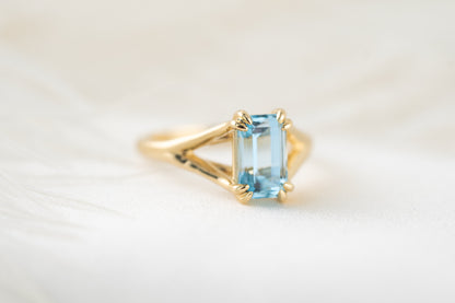 The Weaver Ring | 1.96 CT Emerald Cut Aquamarine - Lavender Creek Gems 