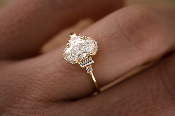 The Sura 1.21 CT Oval Diamond Ring