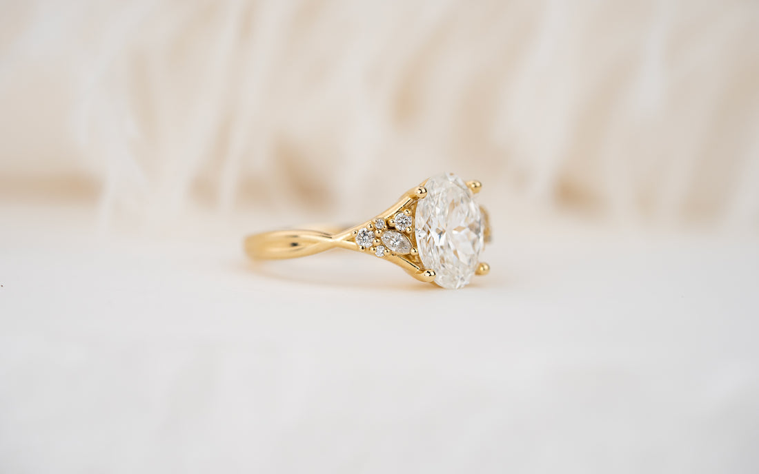 The Lyria Ring | 2.02 CT Fancy Oval Diamond