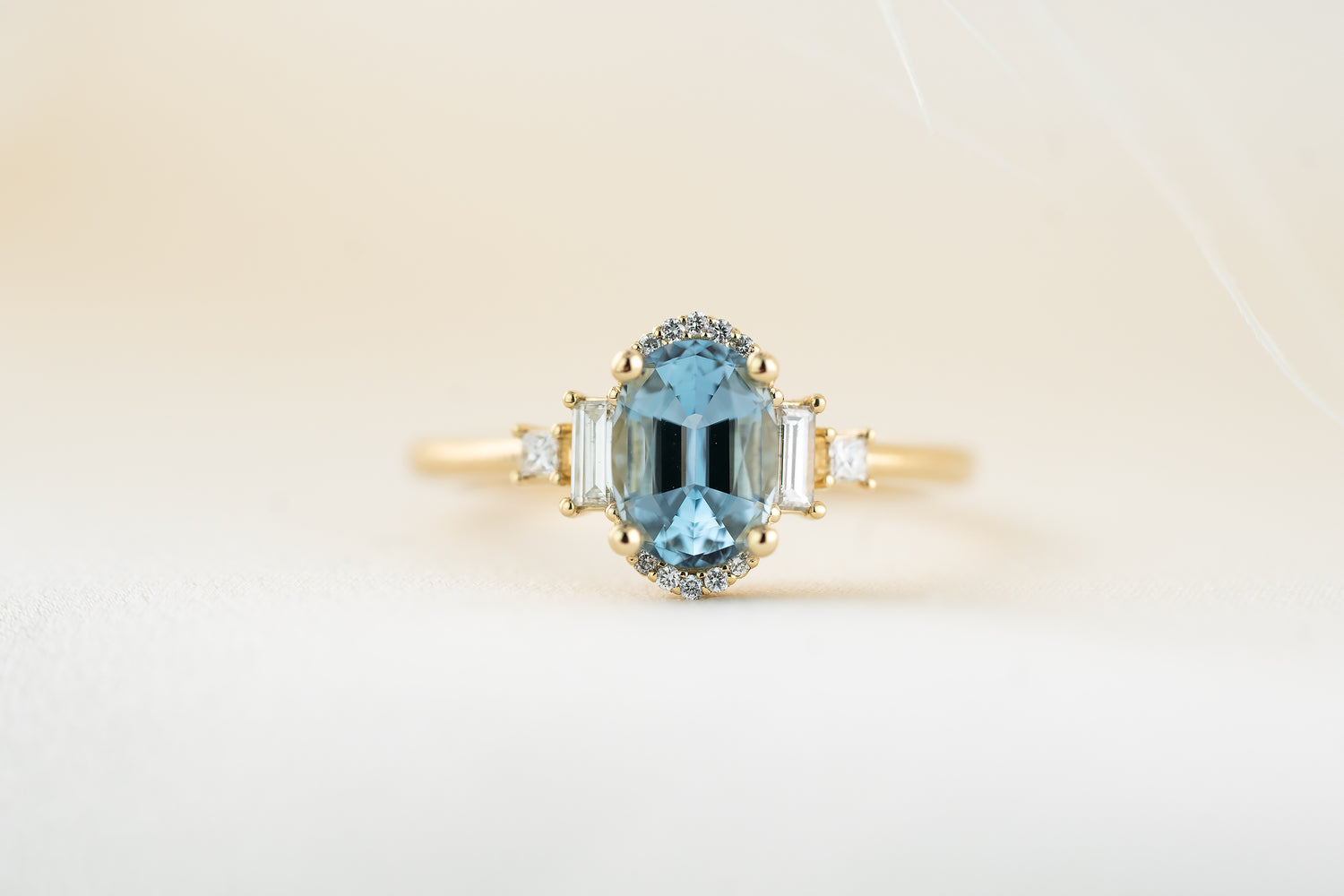 The Sura Ring | 1.1 CT Oval Aquamarine - Lavender Creek Gems 