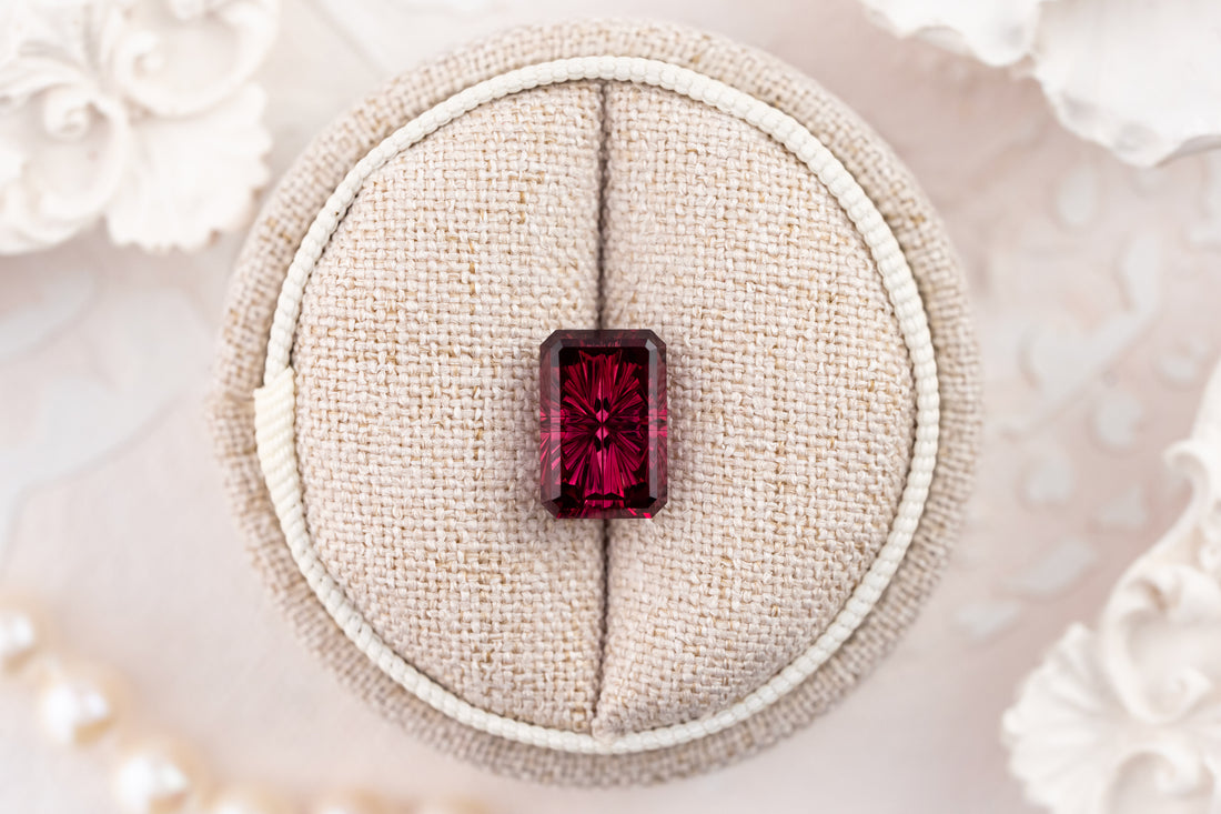 5.62 CT Rectangular Starbrite™ Red Garnet