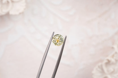 1.31 CT Round Starbrite™ Cut Light Green Bicolor Montana Sapphire