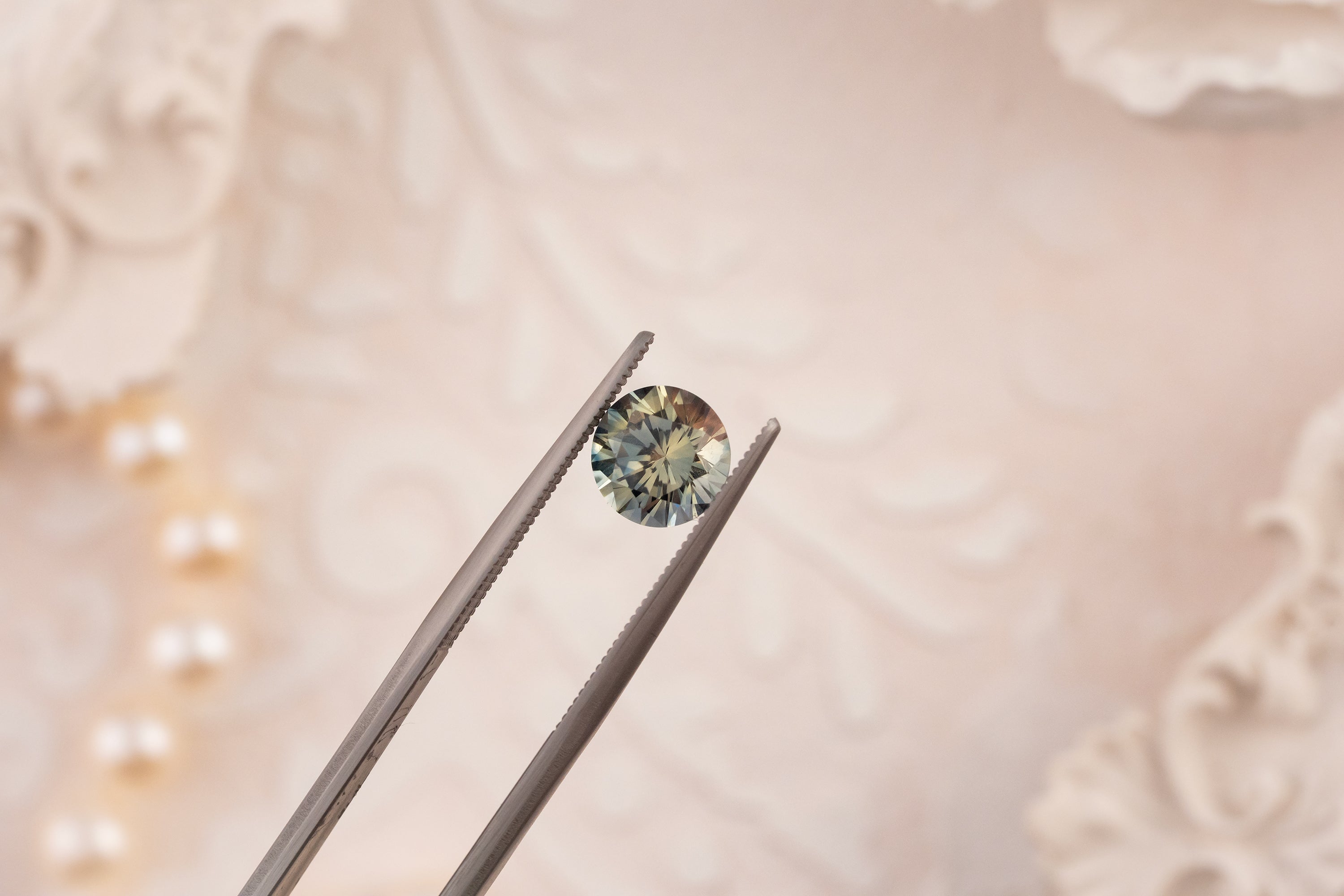 1.77 CT Round Teal Bicolor Sapphire - Lavender Creek Gems 