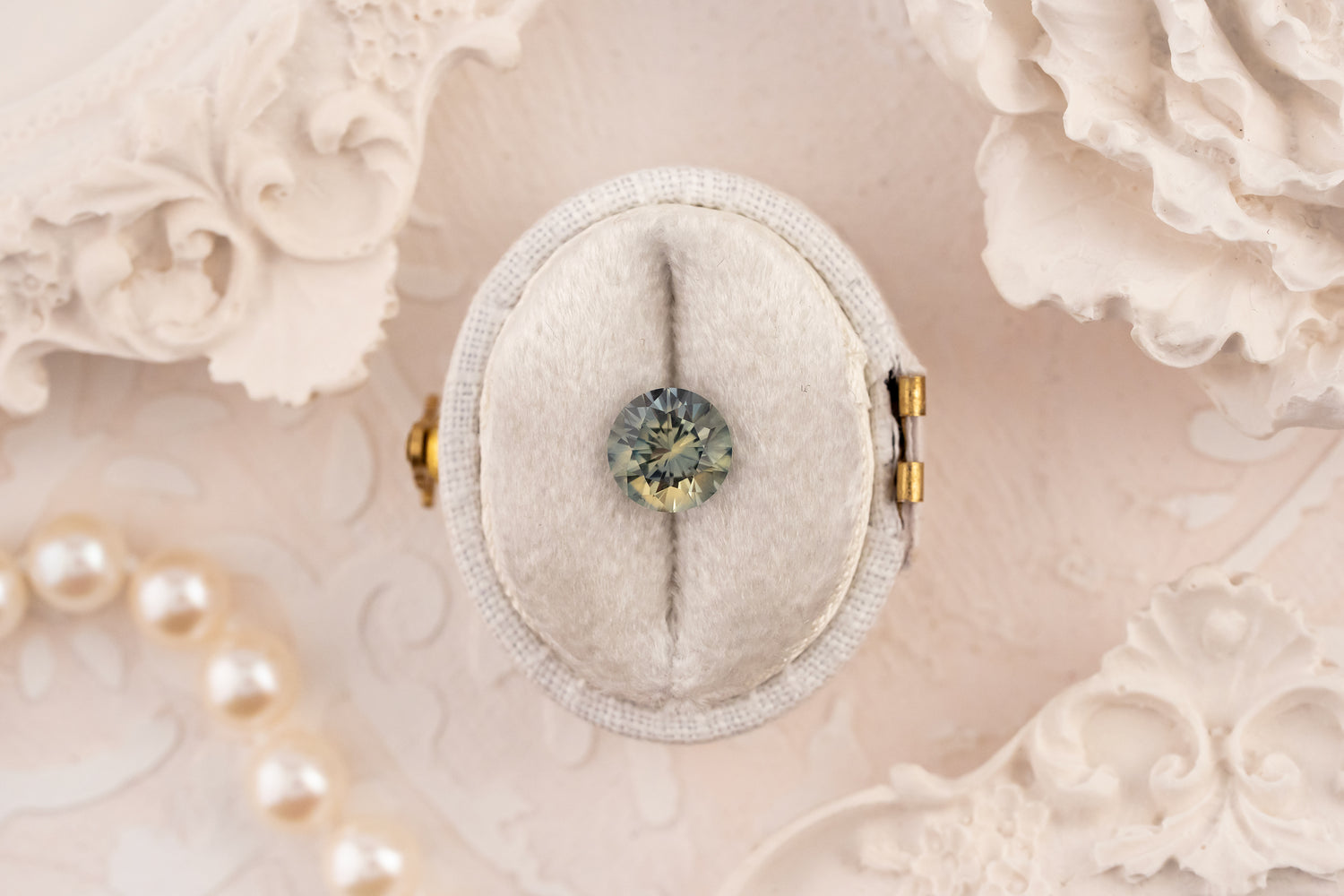 1.77 CT Round Teal Bicolor Sapphire - Lavender Creek Gems 