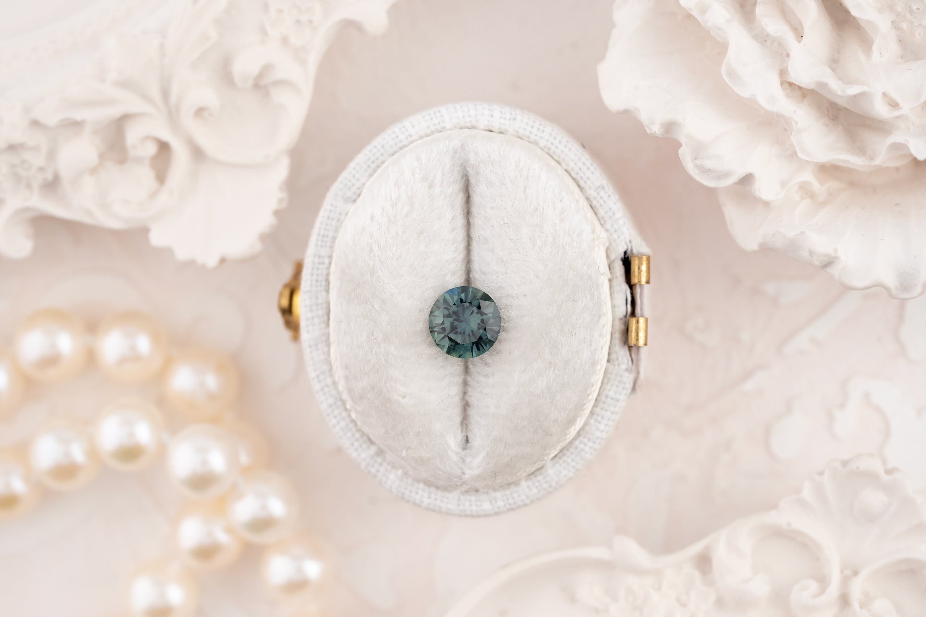 0.85 CT Round Cut Teal Montana Sapphire - Lavender Creek Gems 