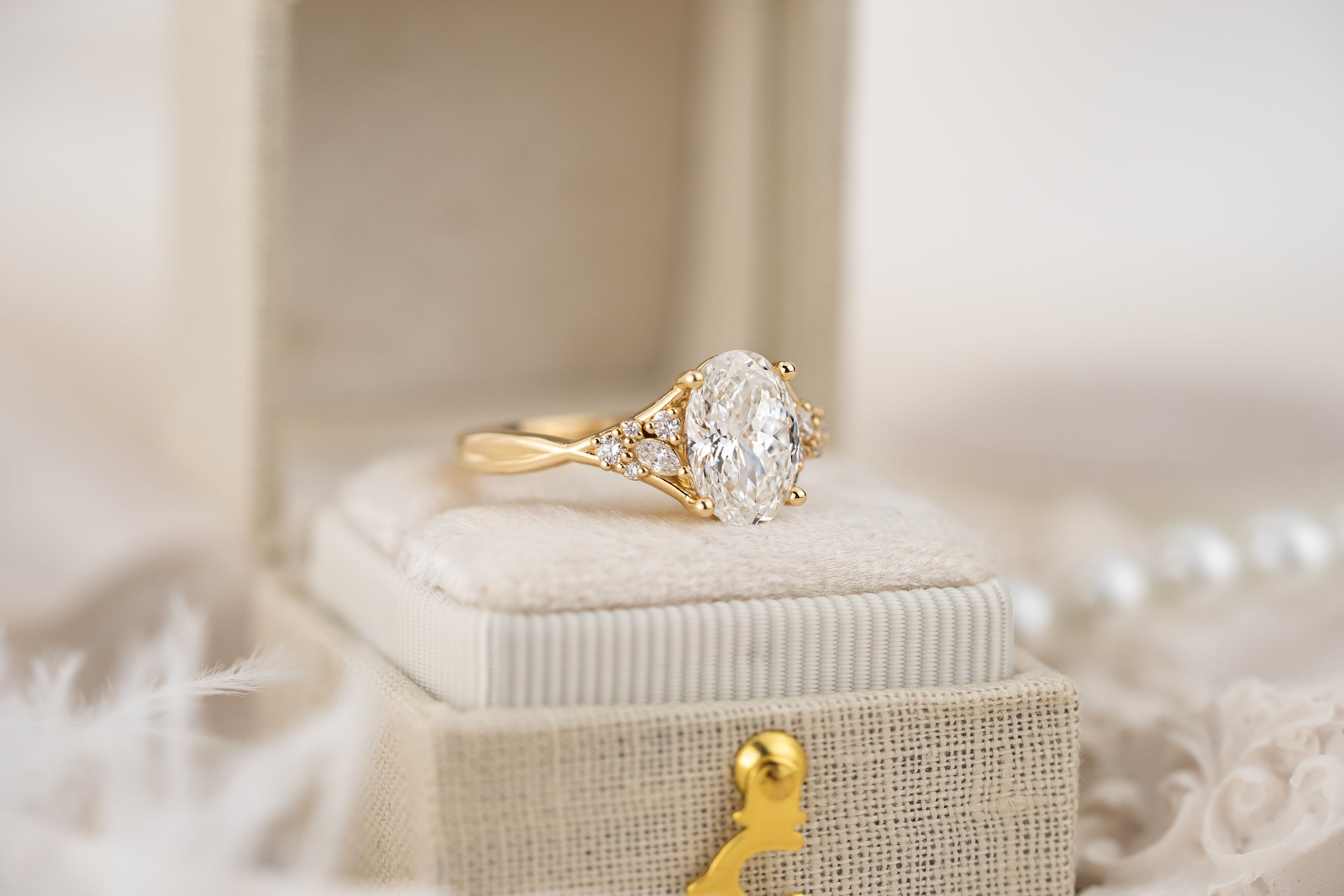 The Lyria Ring | 2.02 CT Fancy Oval Diamond