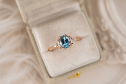 The Low Maeve Ring | 1.2 CT Oval Aquamarine
