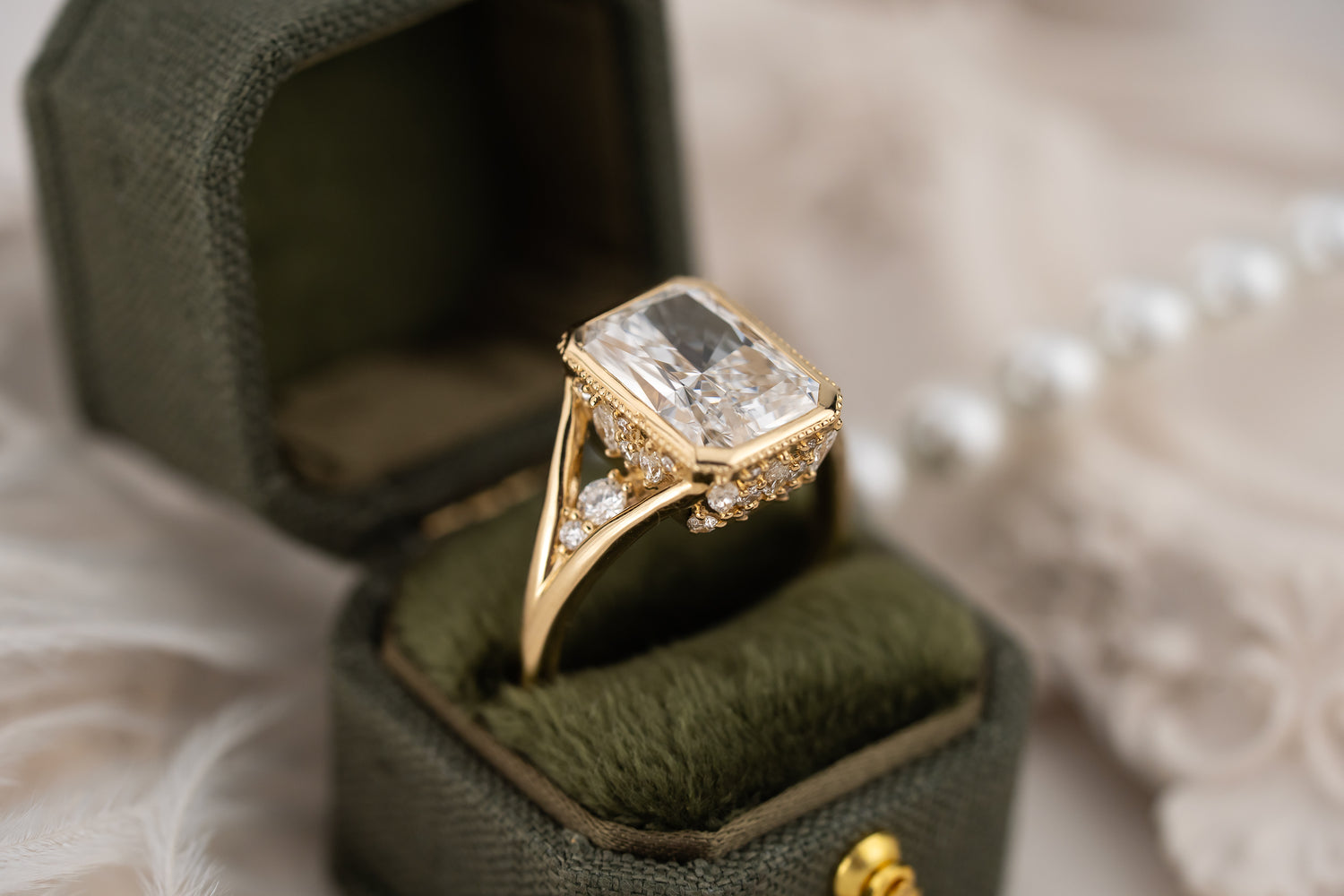 The Sitara Ring | 4 CT Radiant Diamond