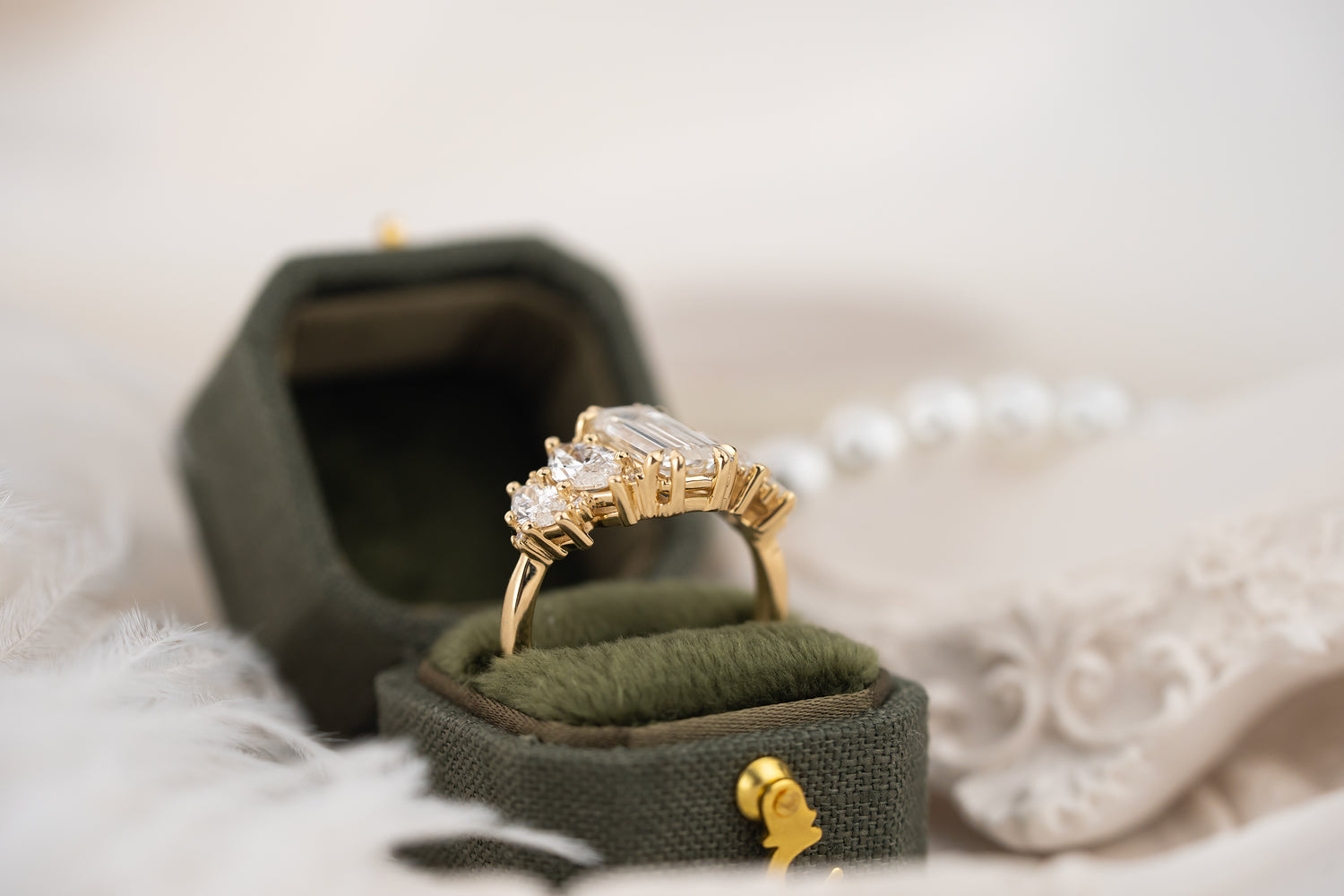 The Vivienne Ring | 2 CT Baguette Diamond