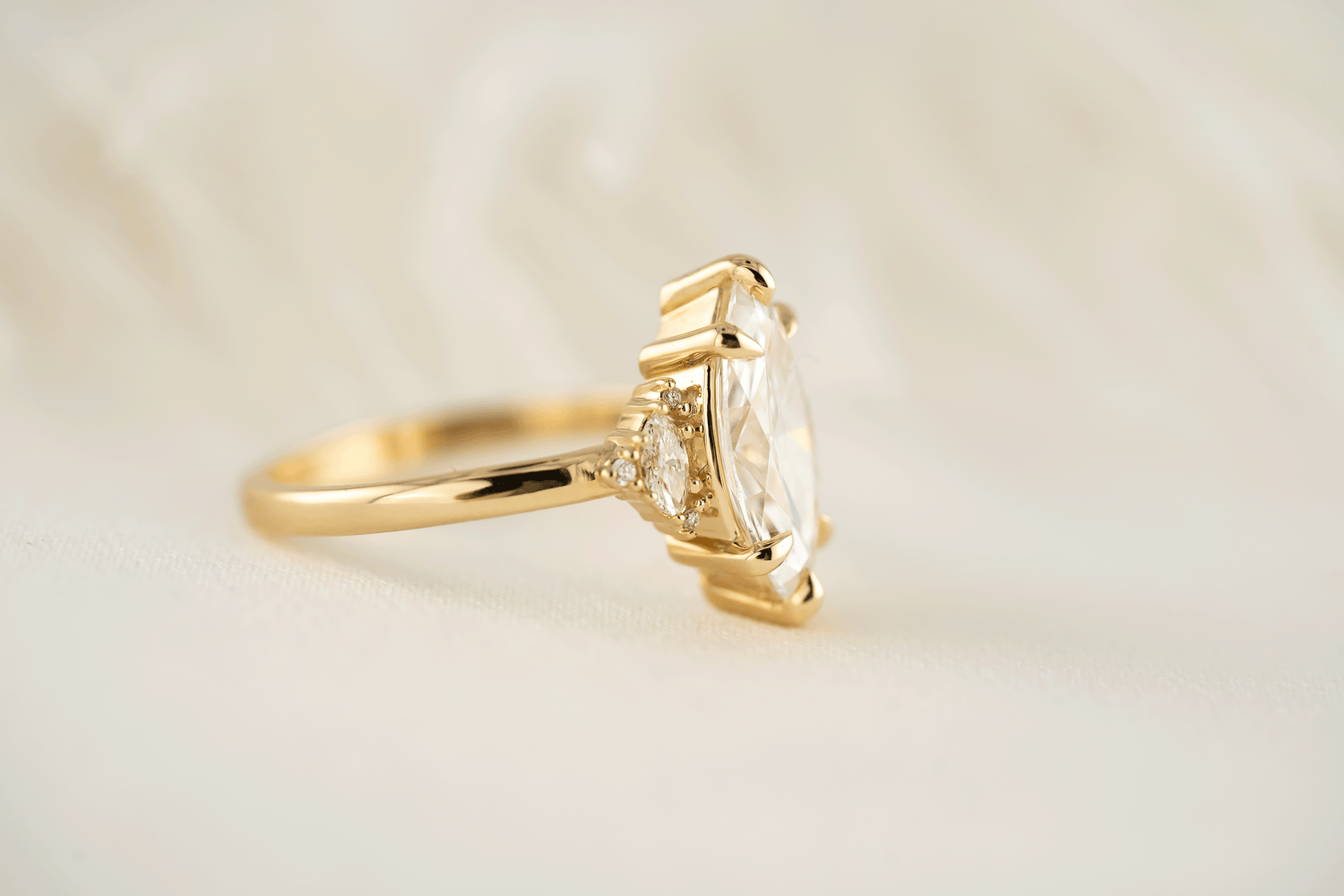 The Low Maren Ring | Marquise Diamond