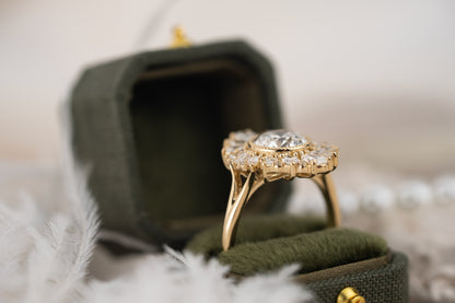 The Aurelia Ring | 2 CT Round Diamond