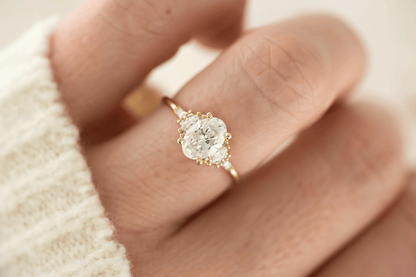 The Low Maeve Ring | Oval Diamond