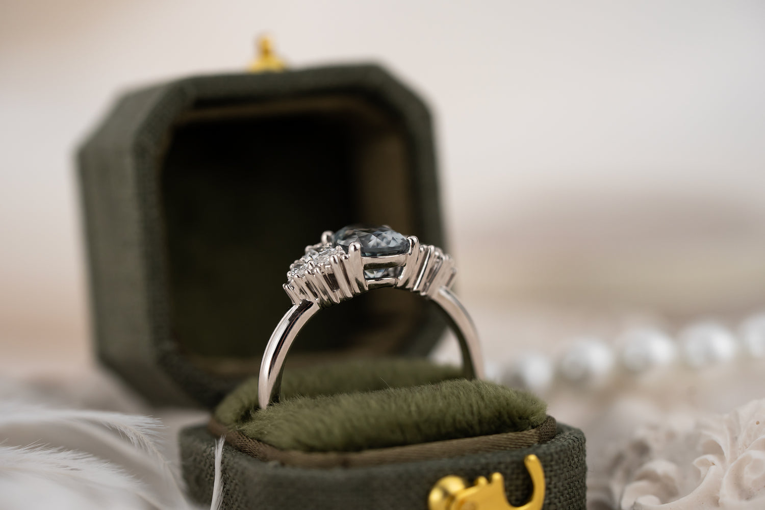 The Vivienne Ring | 1.94 CT Oval Cut Blue Sapphire