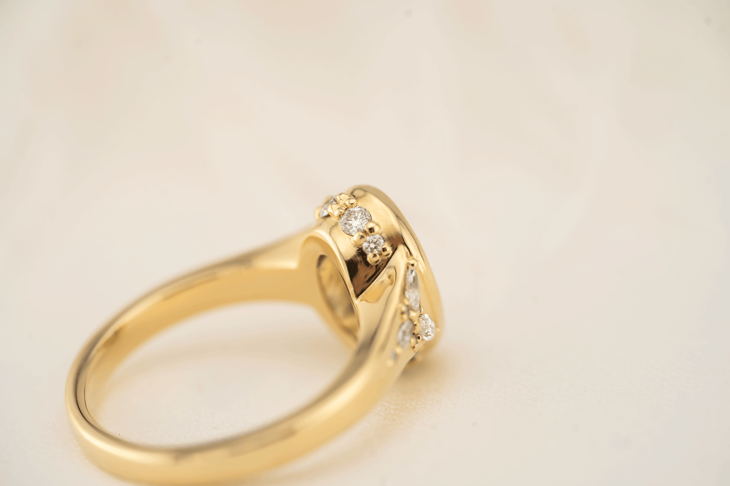 The Daylight Ring | 1.93 CT Oval Blue Diamond
