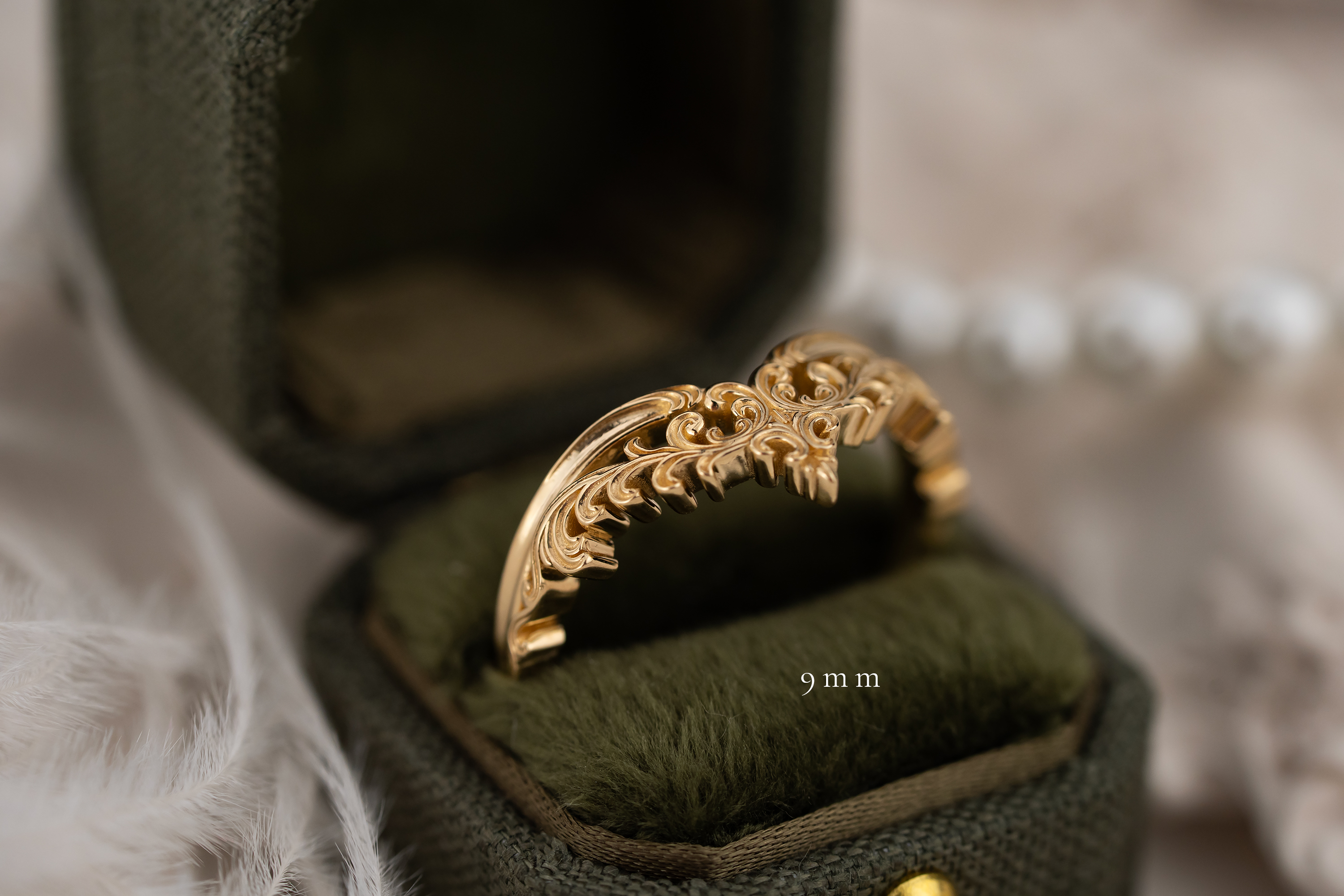 The Arabesque Band - Lavender Creek Gems 