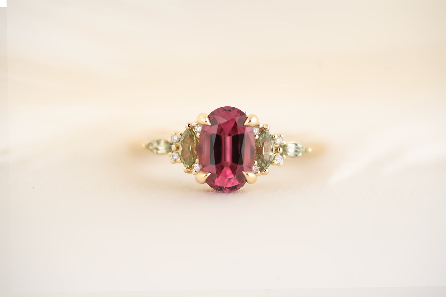 The Maeve Ring | 1.41 CT Pink Spinel + Green Sapphire - Lavender Creek Gems 