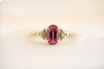 The Maeve Ring | 1.41 CT Pink Spinel + Green Sapphire - Lavender Creek Gems 